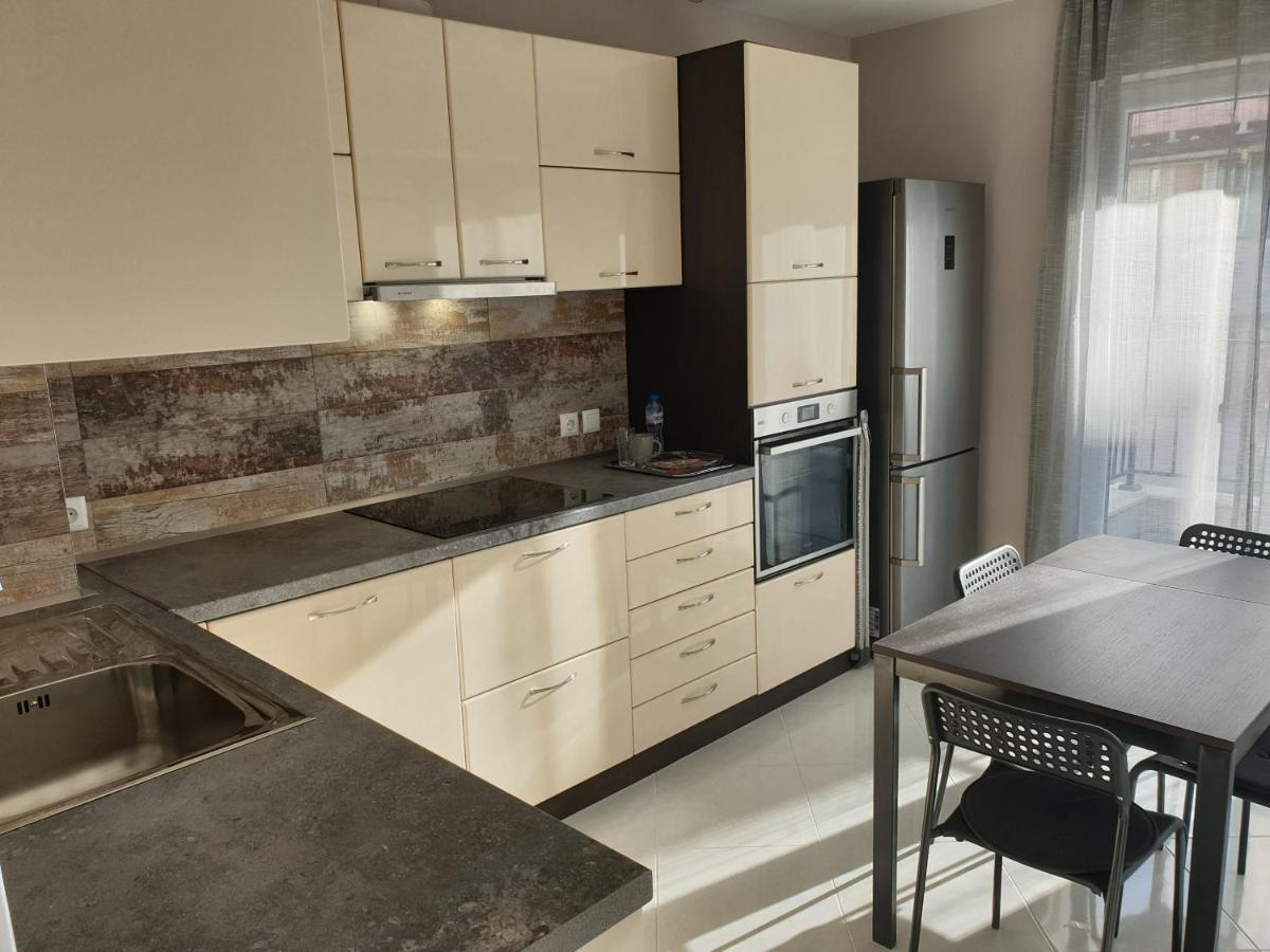 New The Twins Varna Two-Bedroom, Apt 5 At 15 Tsani Ginchev Street, Floor 3 외부 사진