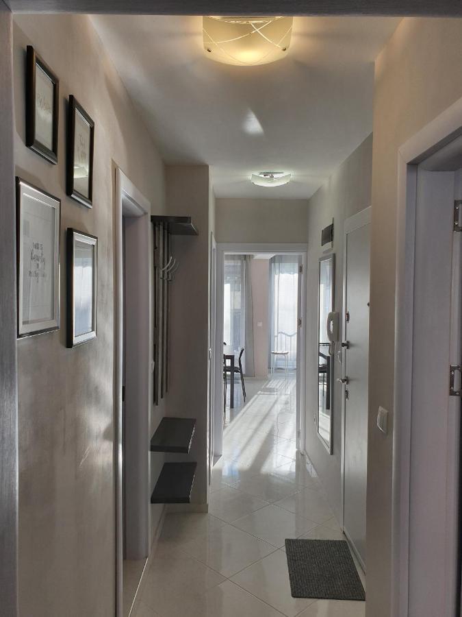 New The Twins Varna Two-Bedroom, Apt 5 At 15 Tsani Ginchev Street, Floor 3 외부 사진