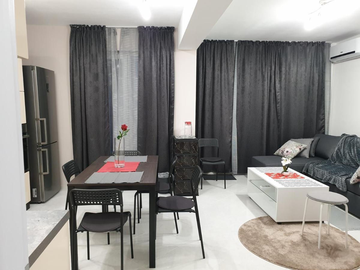 New The Twins Varna Two-Bedroom, Apt 5 At 15 Tsani Ginchev Street, Floor 3 외부 사진