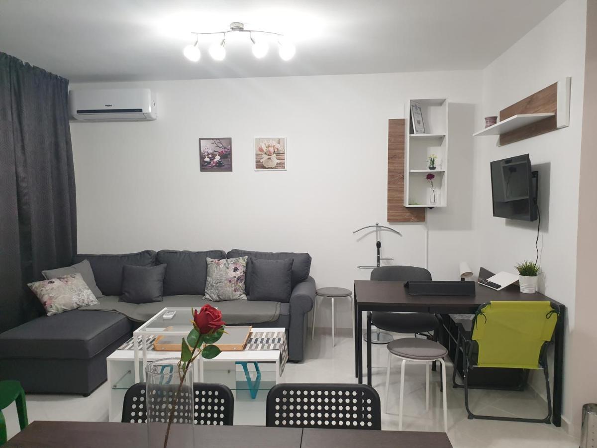 New The Twins Varna Two-Bedroom, Apt 5 At 15 Tsani Ginchev Street, Floor 3 외부 사진