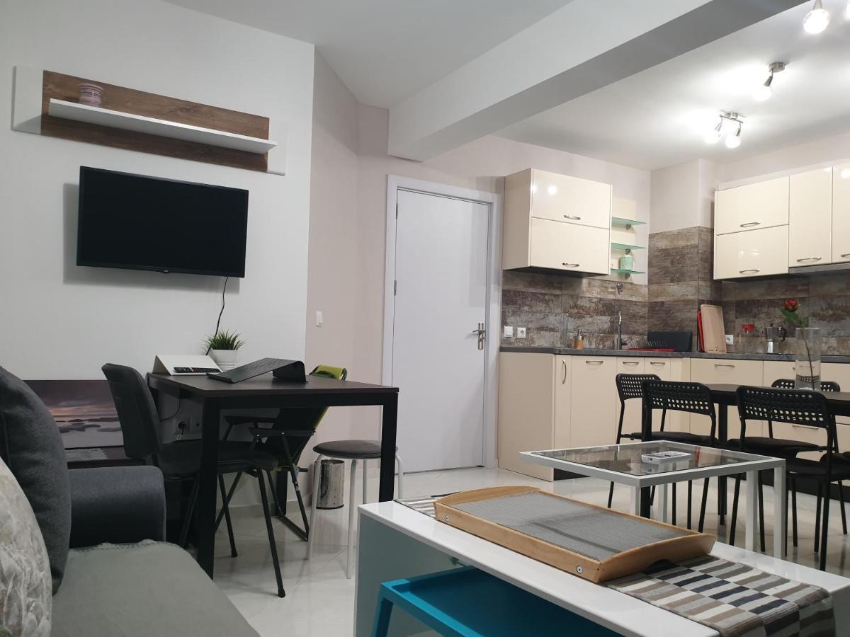 New The Twins Varna Two-Bedroom, Apt 5 At 15 Tsani Ginchev Street, Floor 3 외부 사진